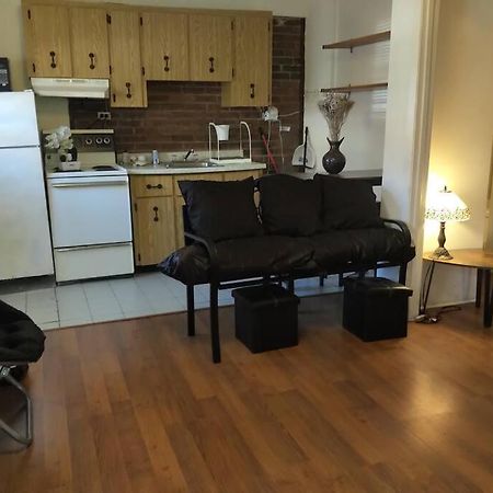 Awesome Cozy 1 Bedroom Coachhouse Toronto Zewnętrze zdjęcie