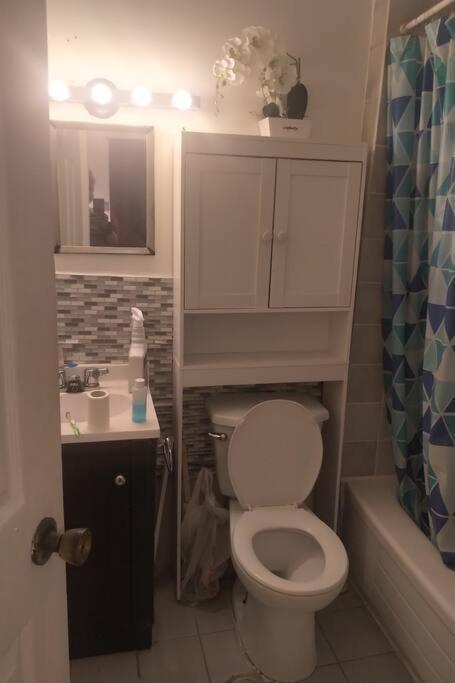 Awesome Cozy 1 Bedroom Coachhouse Toronto Zewnętrze zdjęcie